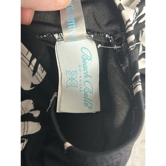 Beach Belle Plus Size 18 Black White Floral Leaves Skirt One Piece Swimsuit‎ - Picture 5 of 6